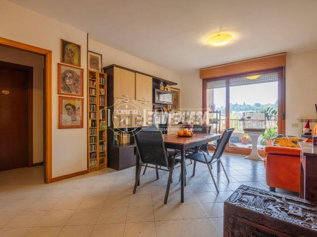 Appartamento in vendita a Borgo Molino, Marche