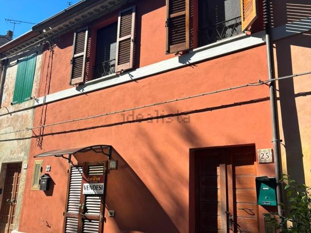 Appartamento in vendita a San Costanzo, Pesaro e Urbino