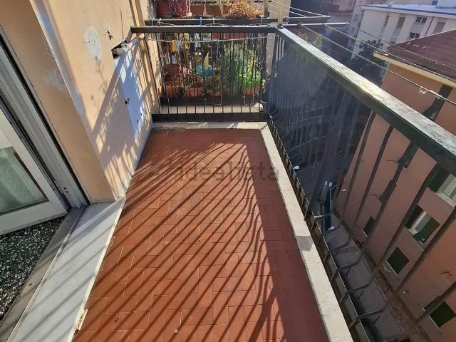 Appartamento in vendita a Val Polcevera, Serra Riccò