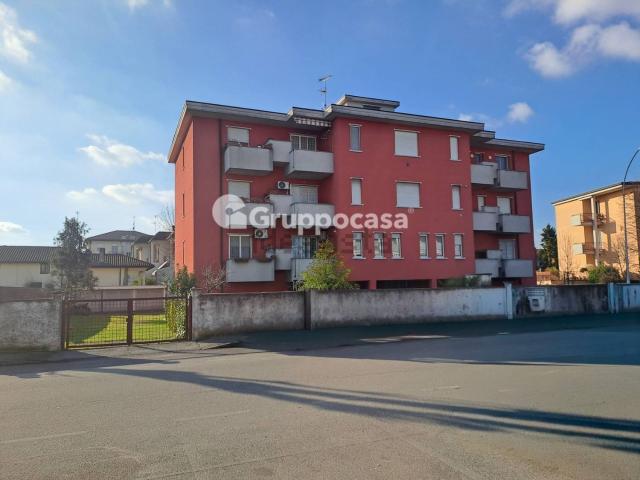 Appartamento in vendita a Bareggio, Lombardia