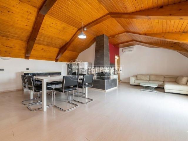 Appartamento in vendita a Paderno, Seriate