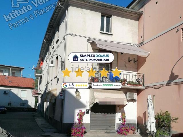 Appartamento in vendita a Trollo, Medesano