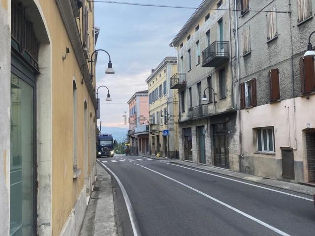 Appartamento in vendita a Medesano