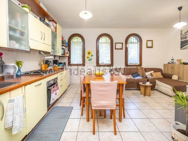 Appartamento in vendita a Pozzuolo Martesana, Lombardia