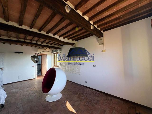 Appartamento in vendita a Cascina, Toscana
