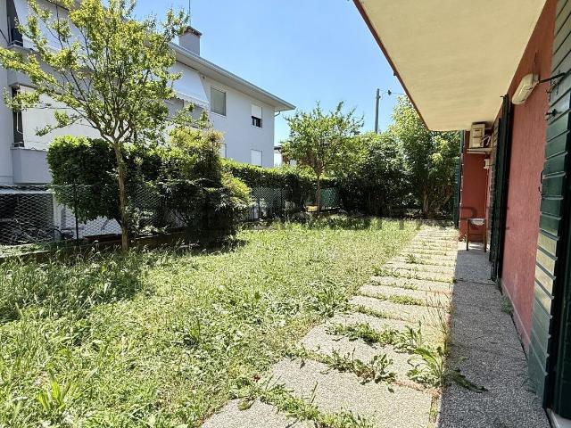 Appartamento in vendita a Trebaseleghe, Veneto