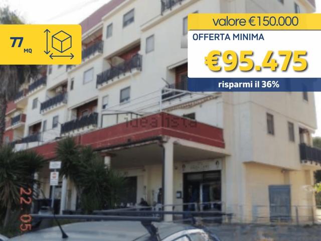 Appartamento in vendita a Castellaneta, Taranto