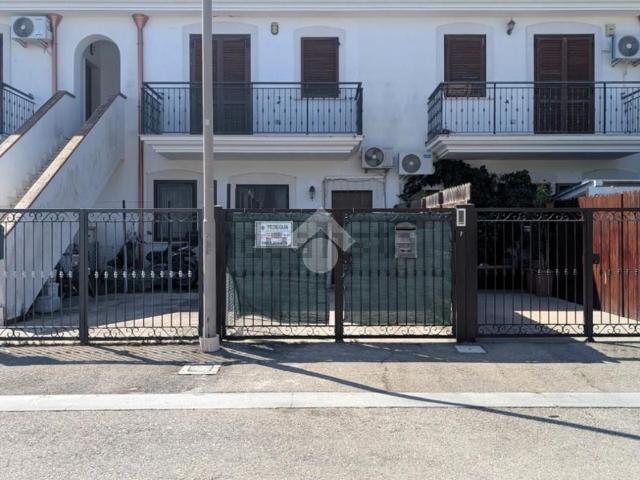 Appartamento in vendita a Puglia, Barletta-andria-trani