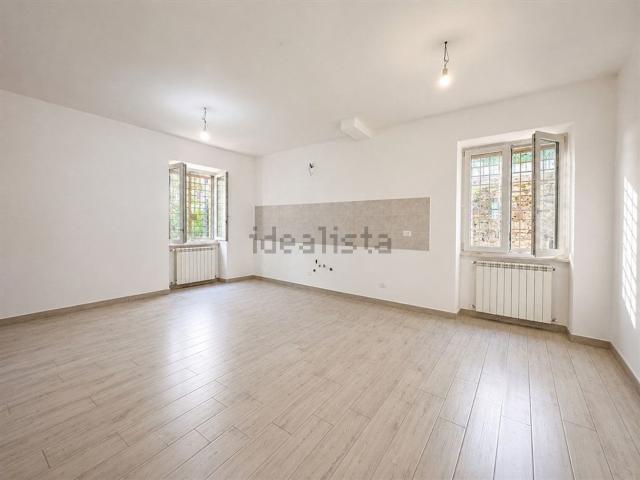 Appartamento in vendita a Roma Capitale, Lazio