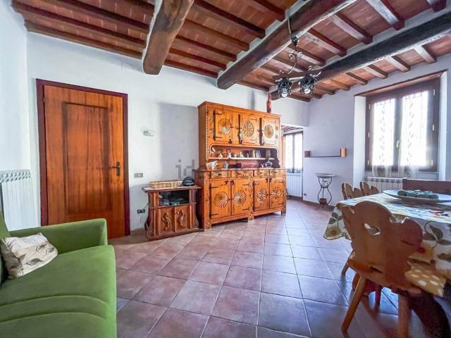 Appartamento in vendita a Pistoia, Toscana