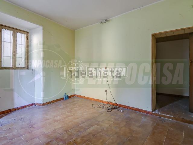 Appartamento in vendita a Comunità Montana Valli del Verbano, Gavirate