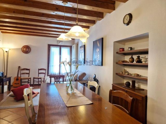 Appartamento in vendita a Centro, Thiene