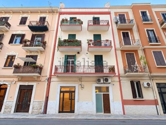 Appartamento in vendita a Madonnella, Bari