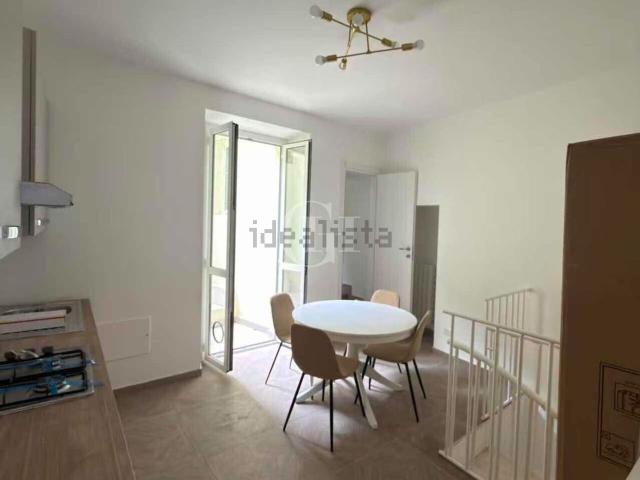 Appartamento in vendita a Colonno, Lombardia