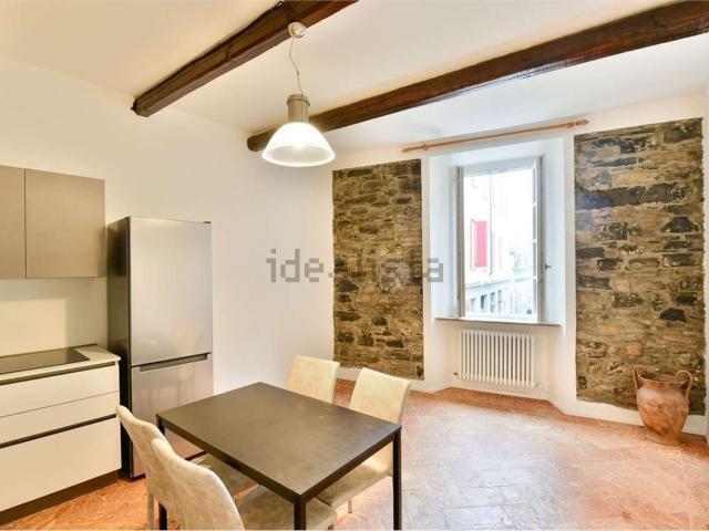 Appartamento in vendita a Borgovico, Como