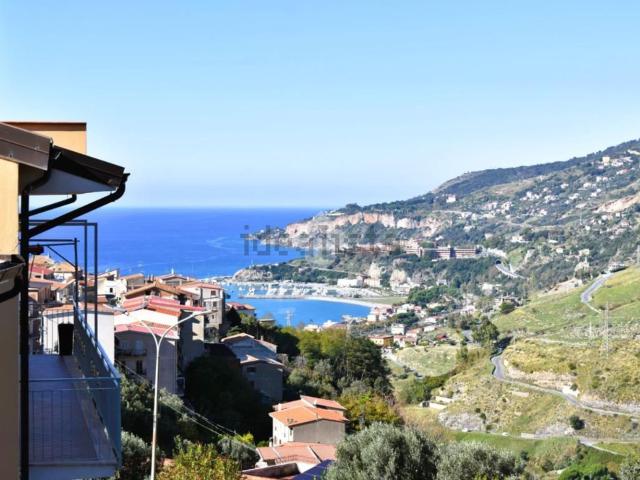 Appartamento in vendita a Cetraro Paese, Calabria