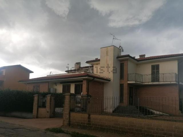 Appartamento in vendita a Barbarano Romano, Lazio