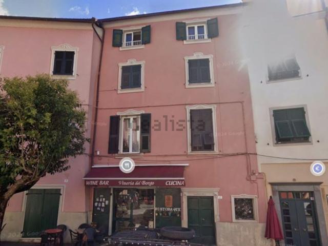 Appartamento in vendita a Varese Ligure, Liguria