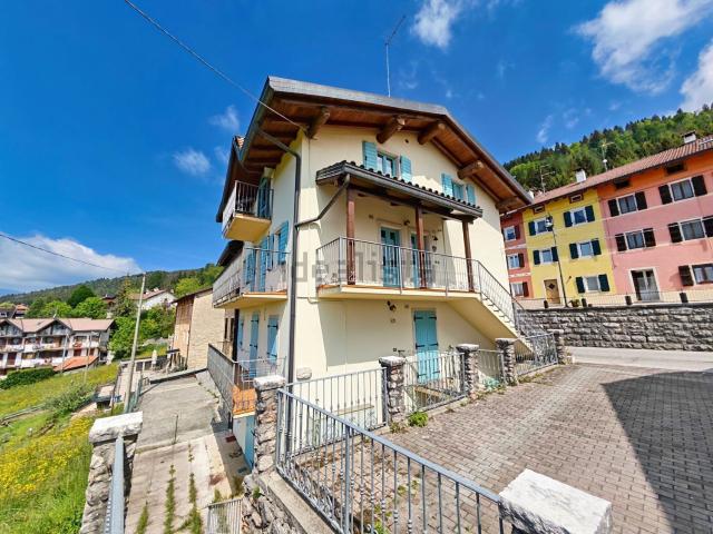Appartamento in vendita a Rotzo, Veneto