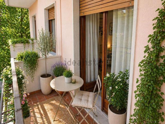 Appartamento in vendita a Velate, Varese