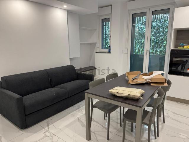 Appartamento in vendita a Municipio 5, Milano