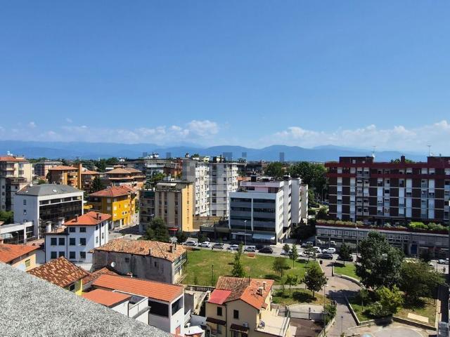Appartamento in vendita a Borgo Aquileia, Reana Del Roiale