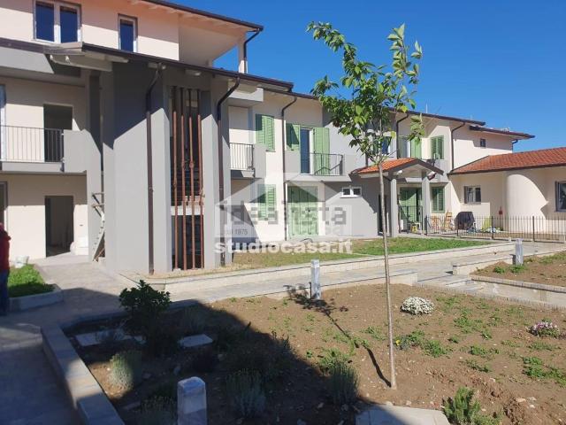 Appartamento in vendita a Motta Visconti, Milano