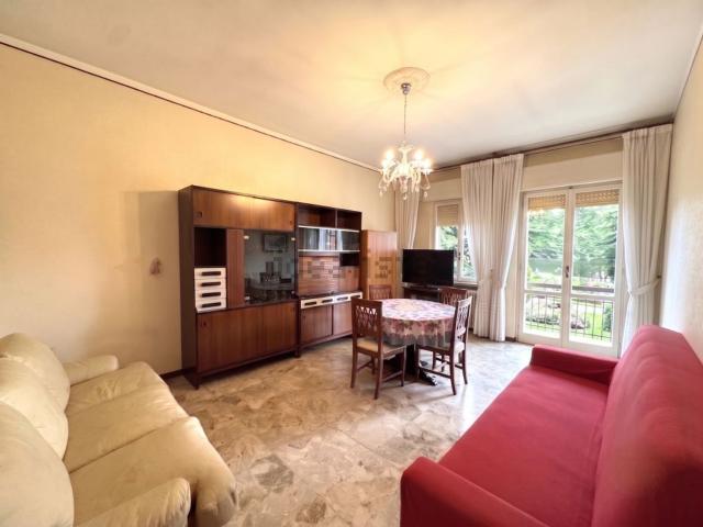 Appartamento in vendita a Villaggio Stranieri-Bazzarola, Re