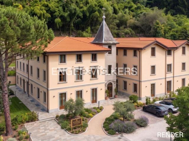 Appartamento in vendita a Comunità Montana Valli del Verbano, Luino