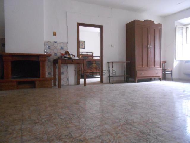 Appartamento in vendita a Monte Romano, Lazio