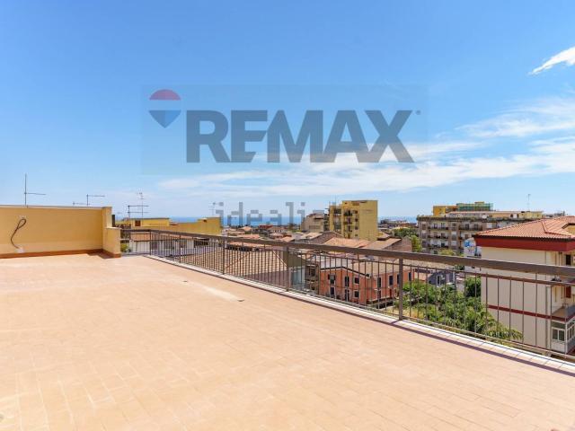 Appartamento in vendita a Picanello-Ognina-Barriera-Canalicchio, Catania