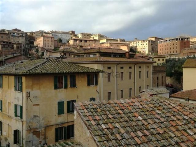 Appartamento in vendita a Ravacciano, Siena