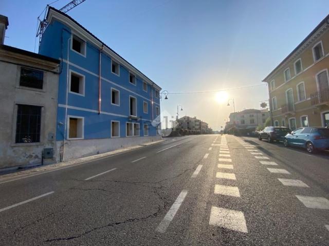 Appartamento in vendita a Lonigo, Veneto