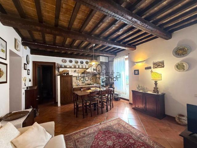 Appartamento in vendita a Trevi, Umbria