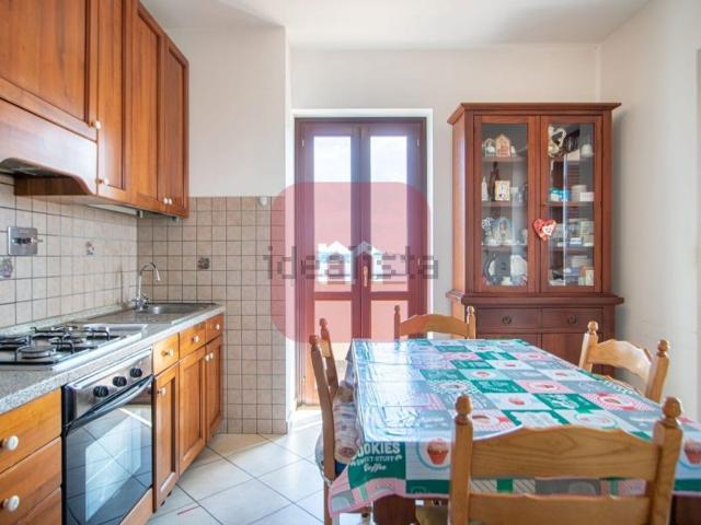 Appartamento in vendita a Colombella, Roma Capitale
