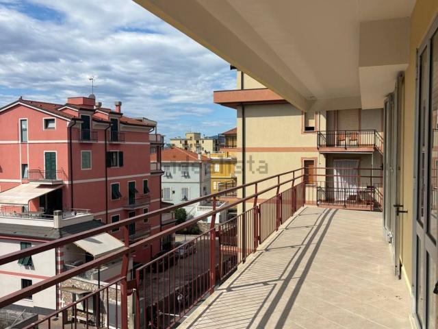 Appartamento in vendita a Pietra Ligure, Liguria