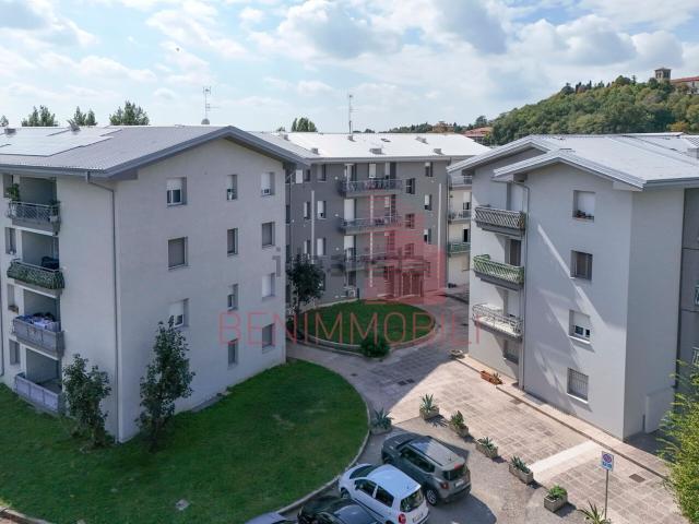 Appartamento in vendita a Calcinato, Brescia