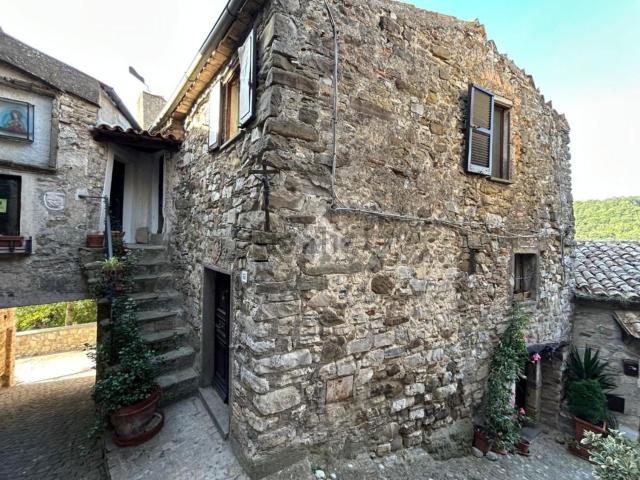 Appartamento in vendita a Baschi, Umbria