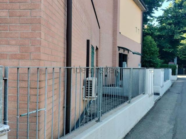 Appartamento in vendita a Sant'Agostino esterna-Porta Castello, Re