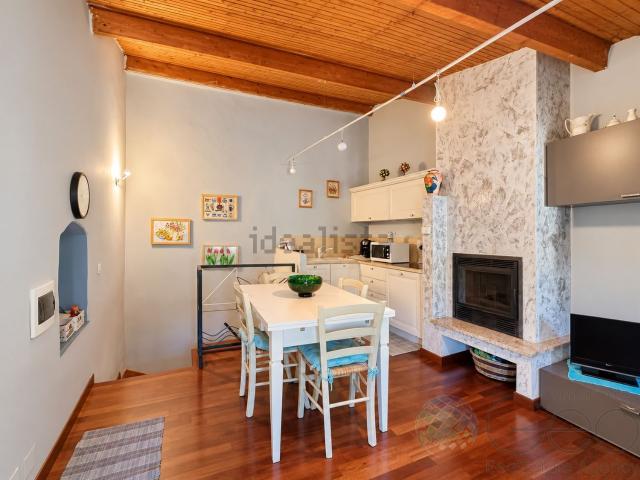Appartamento in vendita a Vallecrosia Alta, Vallecrosia
