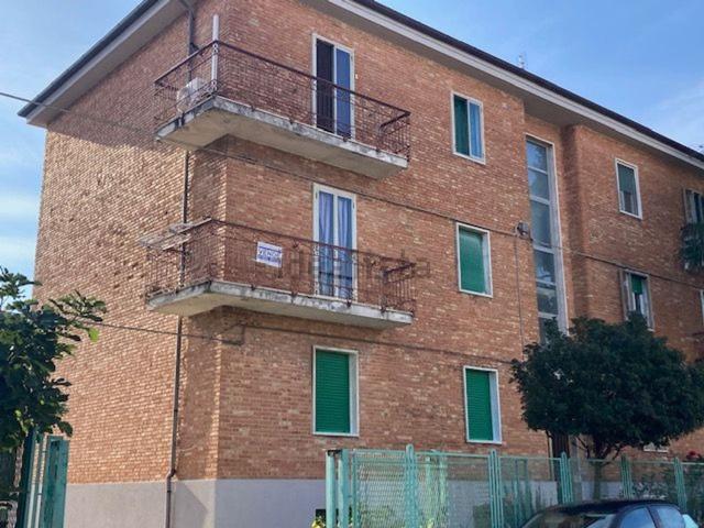 Appartamento in vendita a Ostra, Ancona