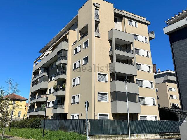Appartamento in vendita a Rozzano, Lombardia