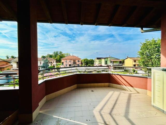 Appartamento in vendita a Certosa Di Pavia, Lombardia