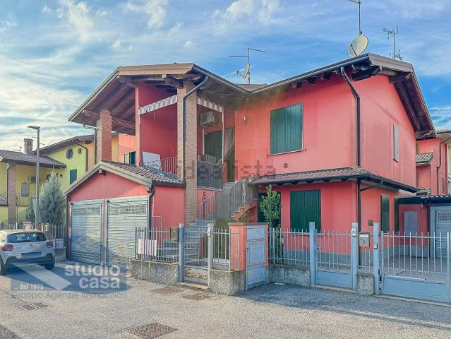 Appartamento in vendita a Crespiatica, Lodi