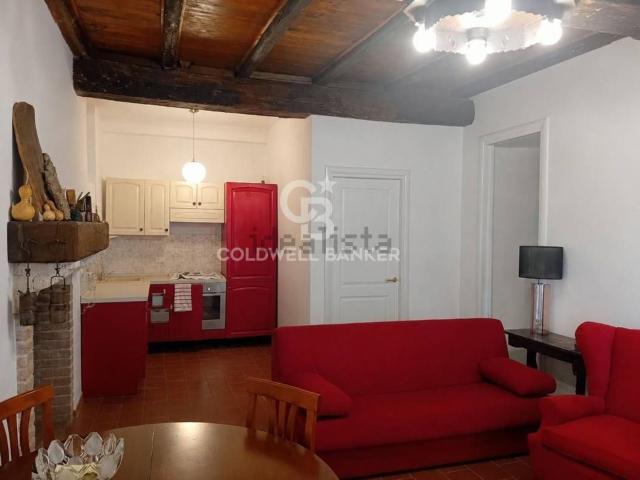 Appartamento in vendita a Caprarola, Viterbo