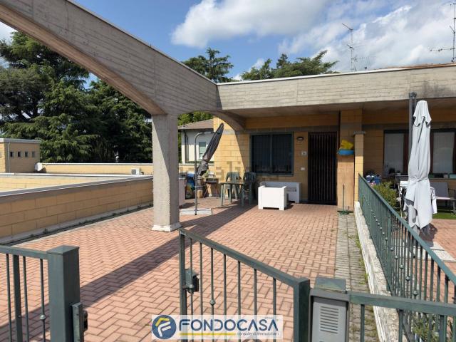Appartamento in vendita a Castegnato, Lombardia