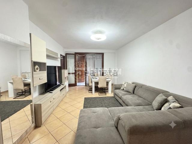 Appartamento in vendita a Contrada Luprita, Calusco d'Adda