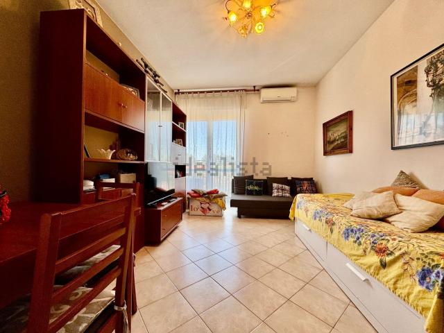 Appartamento in vendita a Cornaredo, Lombardia