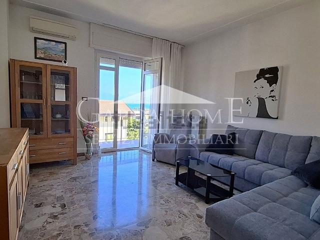 Appartamento in vendita a Vicina, Desenzano Del Garda