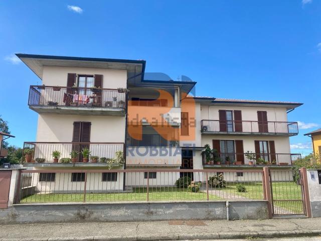 Appartamento in vendita a Sommo, Lombardia